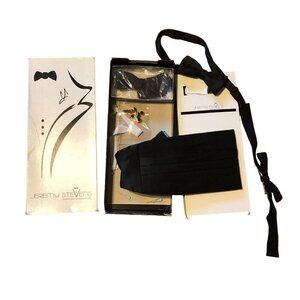 Jeremy Stevens Designer Collection Tuxedo Set Bow Tie, cufflinks and Cummerbund